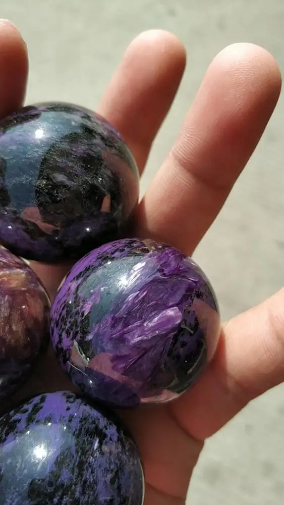  Хит продаж красивые натуральные фиолетовые шарики Charoite Хрустальные для