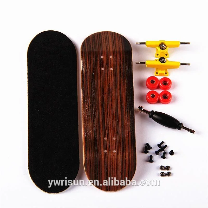 Cheap 5ply 7ply  maple Fingerboard Plastic Children Desk Game Tech Deck Finger Skateboard Finger Board Skate