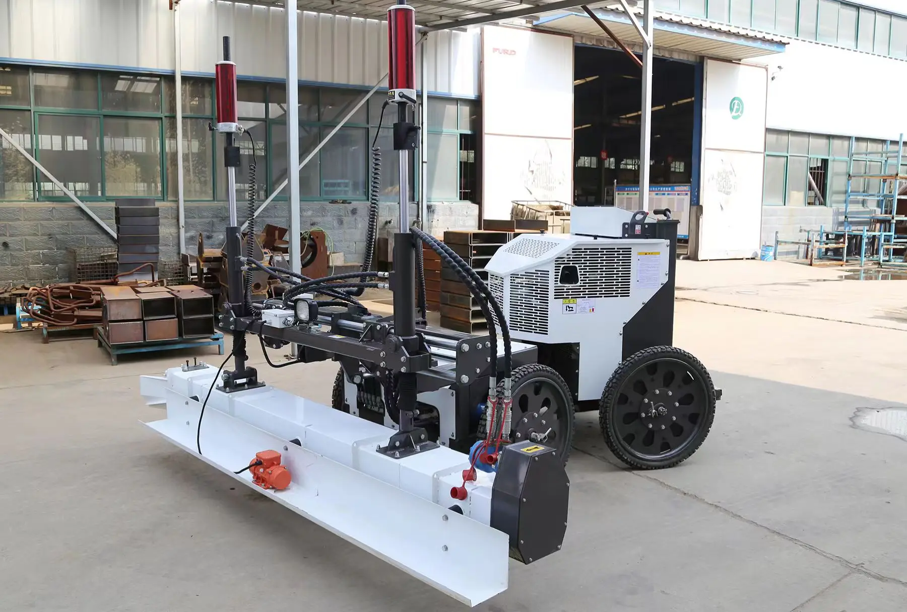 China Good Performance Land Ground Tool Vibratory Floor Paving Concrete Laser Screed Leveling Machine FJZP-220