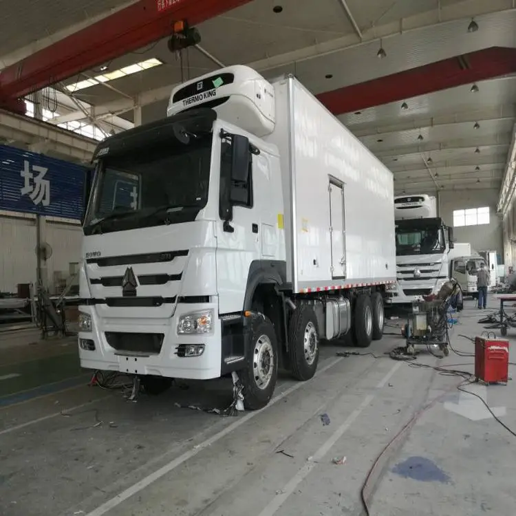 Грузовик для холодильника HOWO 8x4