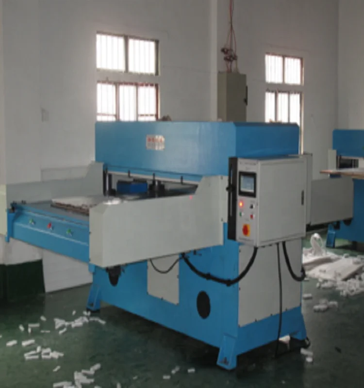 Automatic eva flip flop sole cutting machine