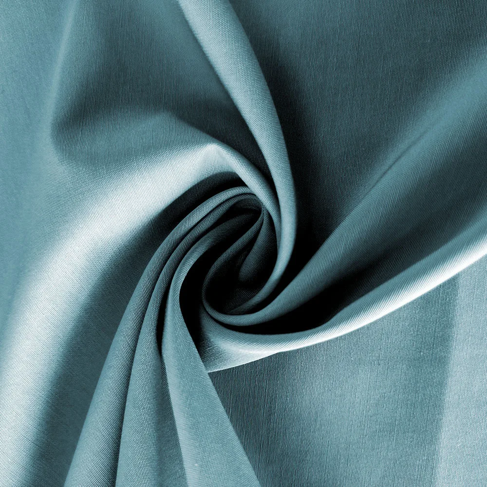 53 хлопчатобумажная 47 полиэфирная Поплиновая ткань с мягкой водостойкой на ощупь для тонких курток