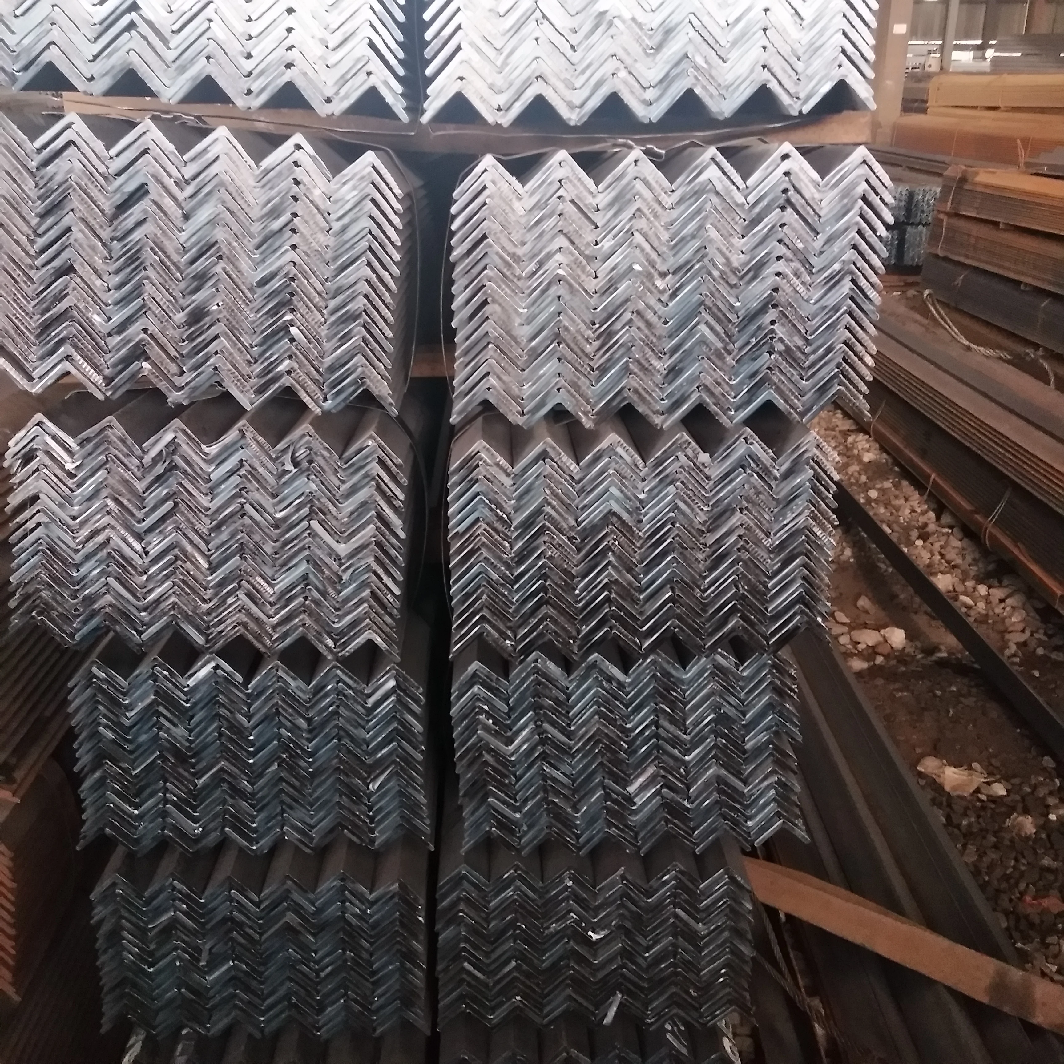 Hot Rolled Angle Steel with A36  S275JR Angle bar for  construction