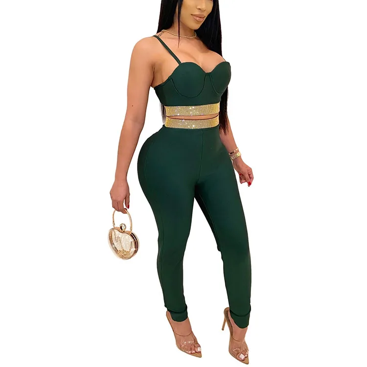 Комплект из двух предметов: топ и брюки-карандаш со стразами