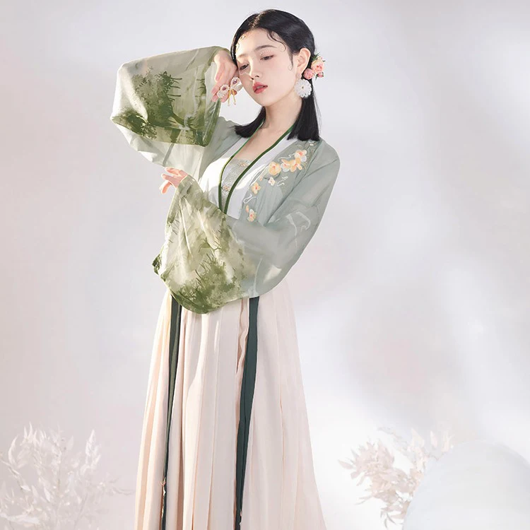 Hot Sale Traditional Chinese Style Han Dynasty Ancient Flowy Embroidery Print Clothing Dress For Daily Life