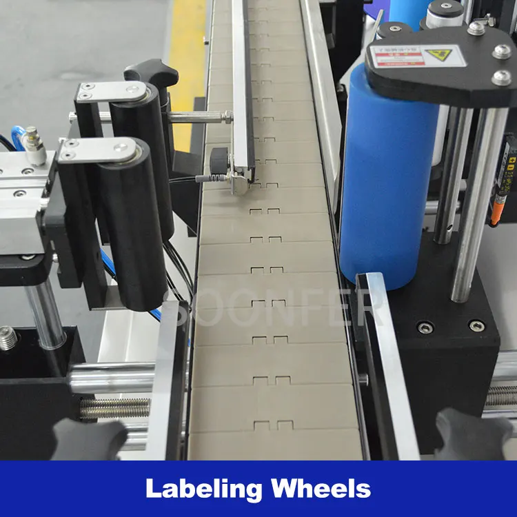 New type automatic small plastic wine can bottle labeling
