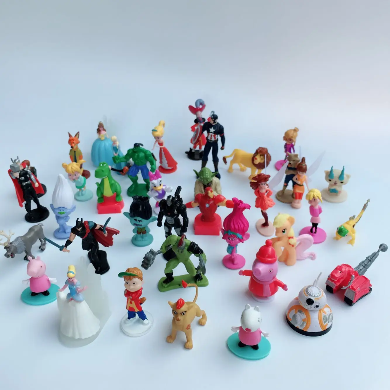 Фигурки из ПВХ 2 5-3 см