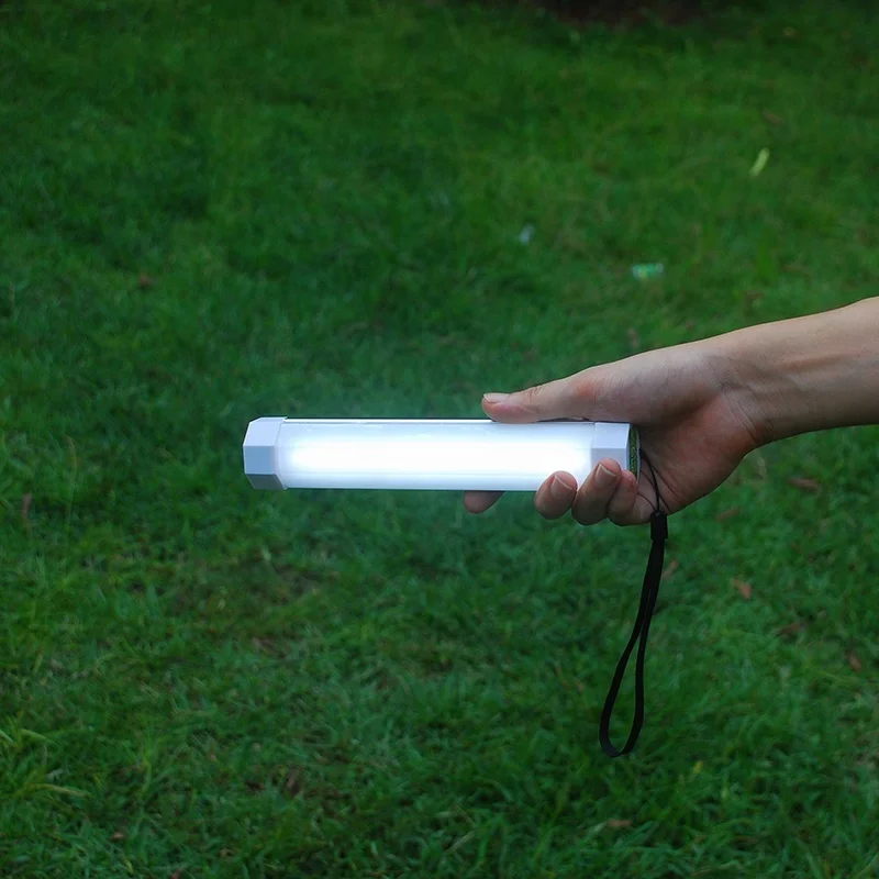 UYLED Q8 3.7V 2600mah 2W Outdoor Camping Led Magnetic USB Rechargeable Portable Emergency Flashlight Torch