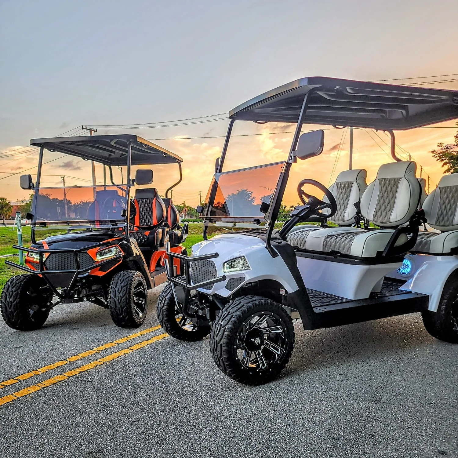 Professional Manufacture Vehicle 4 Seats 48V Lithium Battery 5KW Motor Mini Club Carts Vintage Golf Electric Car