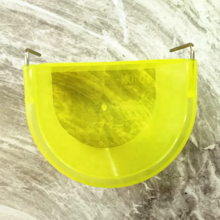 New Portable Automatic Bird Food Feeder for Home Use Farms Retail Industries Bird Bird Hanging Feeder for Starling Parrot Pigeon