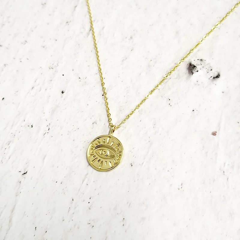 Gold Color Coin Eye Pendant Necklaces for Women Simple Round Disc Layered Choker Necklace Boho Charm Minimalist Necklaces