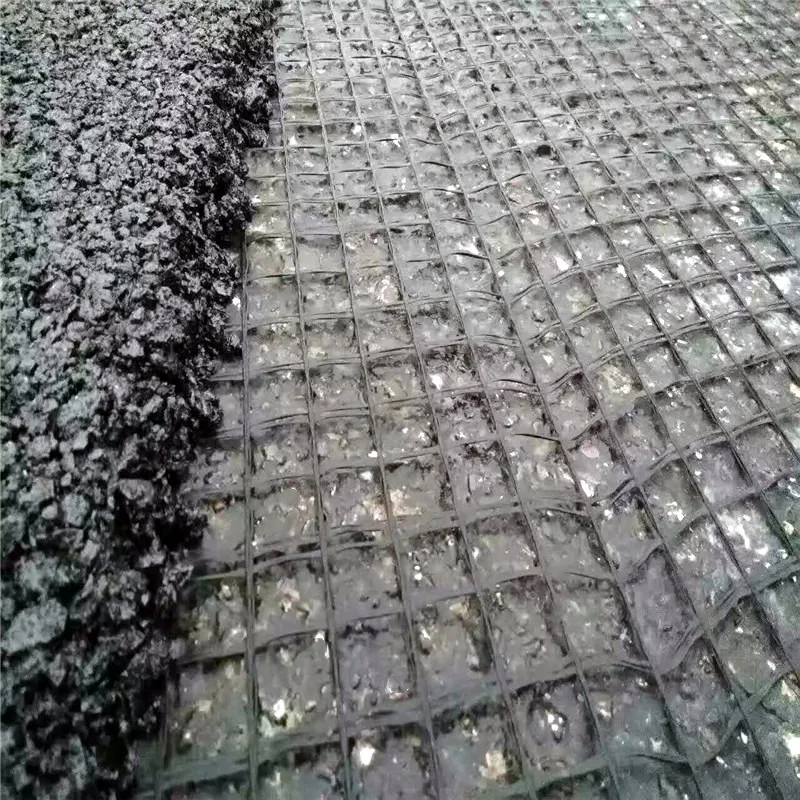 bitumen coated  fiberglass geogrid geotextile factory price for Soft foundation reinforcement, asphalt pavement construction