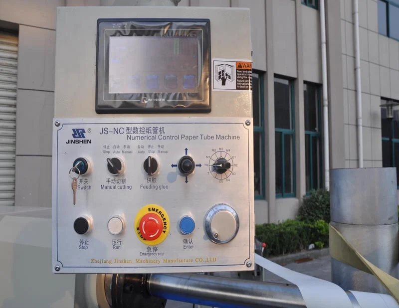 Спиральная машина для производства картонных трубок для фейерверков