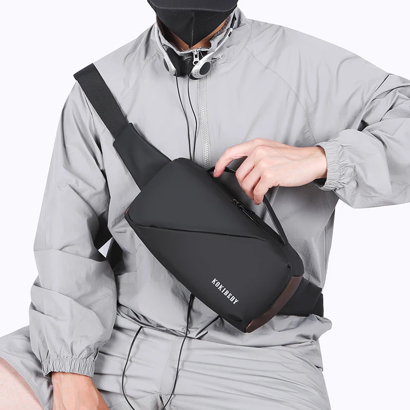 2024 new fashion wholesale open pocket design small trendy casual shoulder bag for men