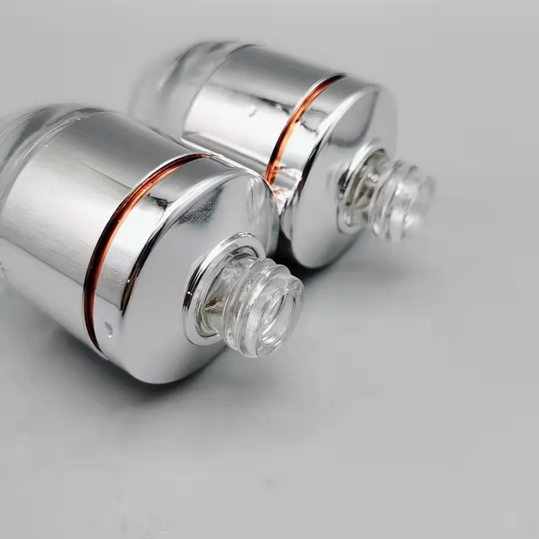 15ml 30ml 50ml ConStore Mini Portable Clear Glass Bottle DIY Travel Essential Oil Nail Varnish Bottles with Bush Silver Cap