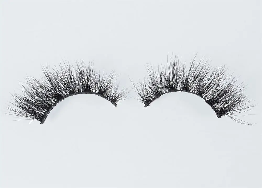 Yelix Cruelty Free Flare Volume Messy Fluffy Lash with Luxury Fashion