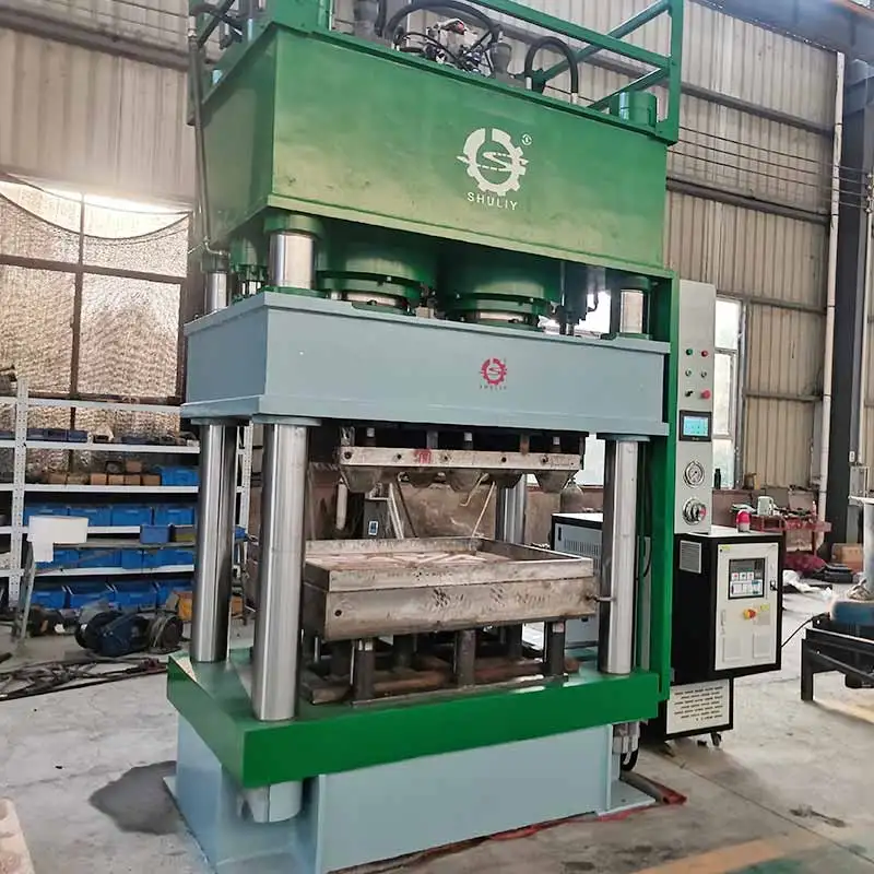Molded Palm Wood Chip Sawdust Press Pallet Machine