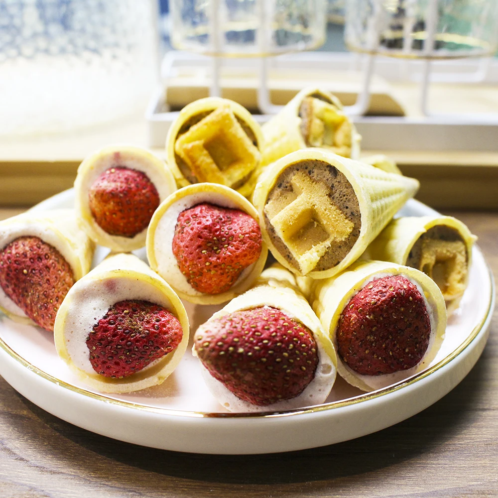 High Quality Chocolate Freeze dried strawberries Oem Wholesale Customization Chocolate Covered Freeze dried strawberries