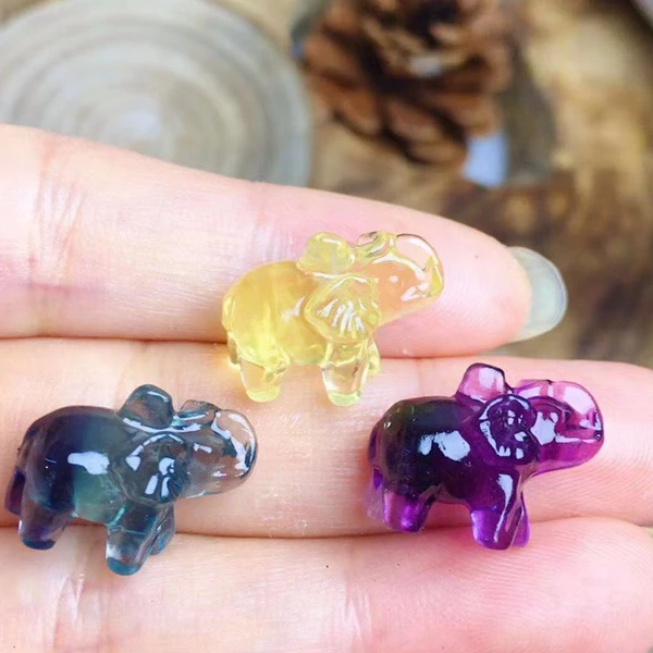 New Product Wholesale High Quality Natural Crystal Quartz Hand Carved Rainbow Fluorite Elephants For Decoration