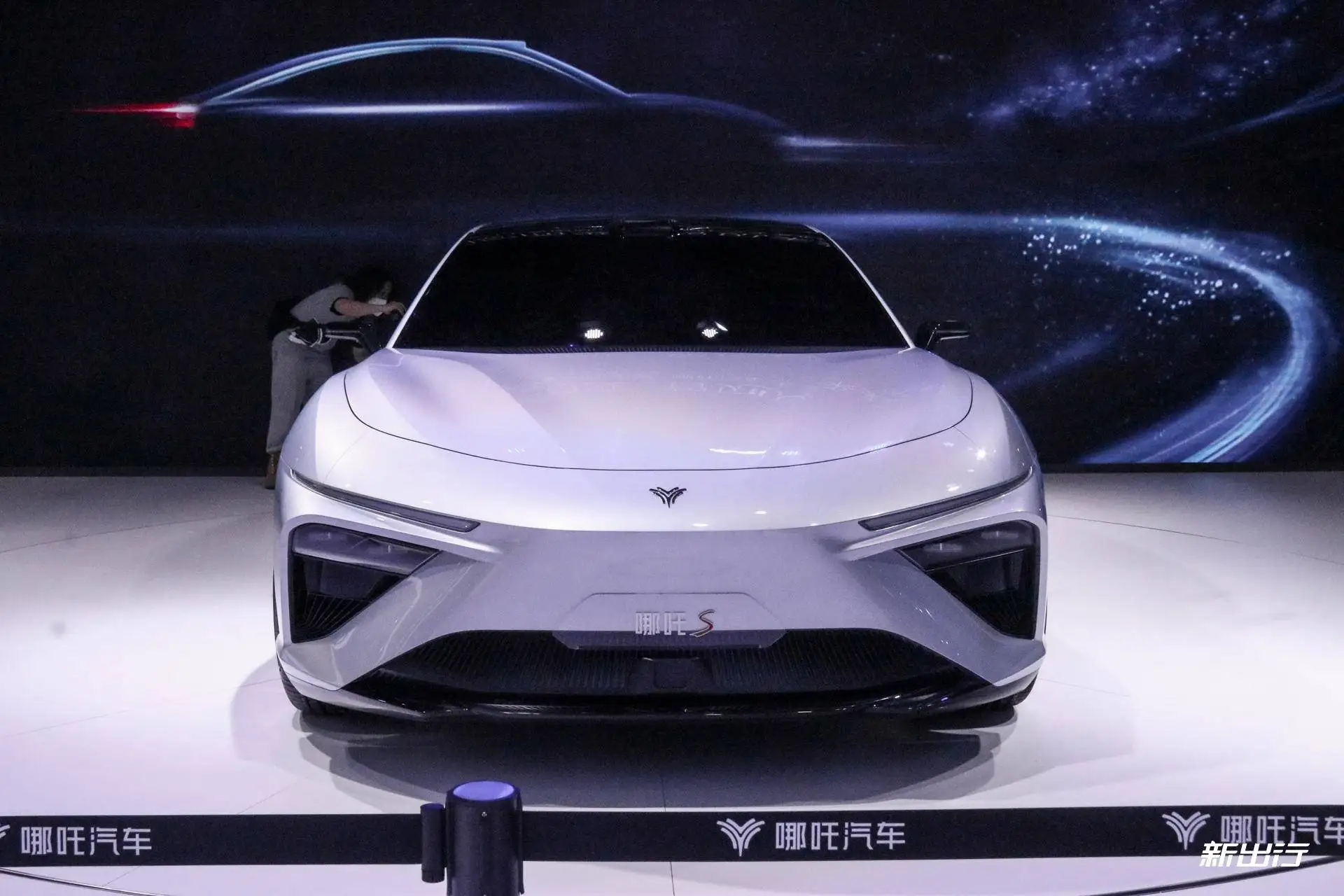 Guangzhou Nezha 2024 Nezha S AYA V U X GT Longest Lasting Electric Car Nazha S High Speed New Energy Vehicle