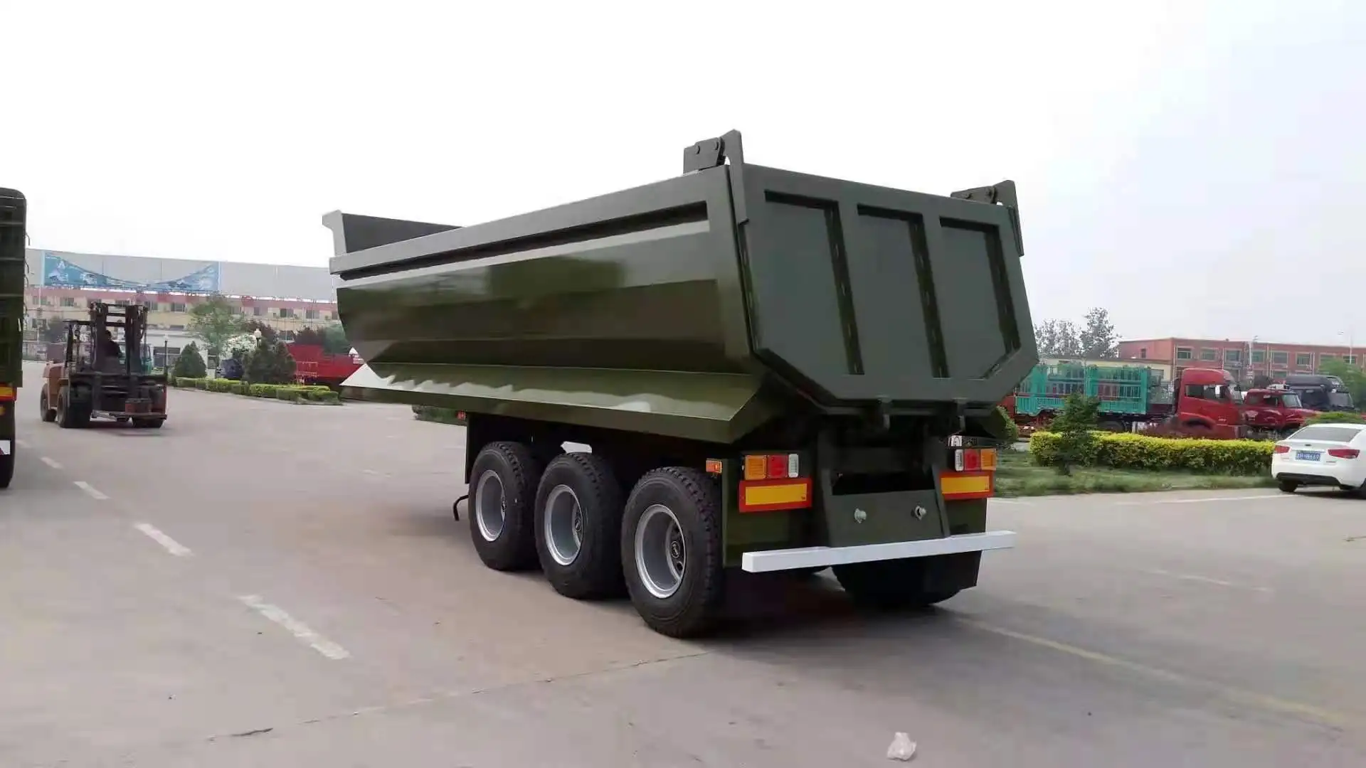 Heavy Duty  U shape 35 40 45 Cbm Cargo 60 Tons  End Dump Truck  Rear Tipper Semi Trailer For Sale