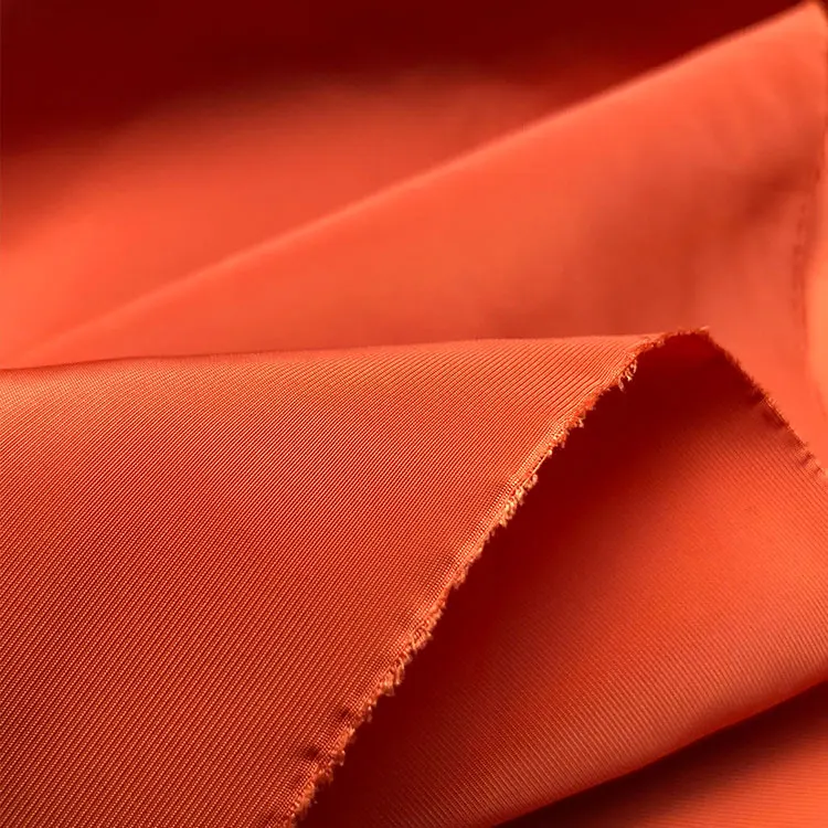 
High Quality 100% Polyster Fabric Waterproof Fabric Jacket Fabric 