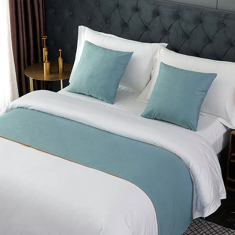 Hotel high quality bed linen 4 pieces duvet cover bed sheet 4 piece bedding set with Bed flag