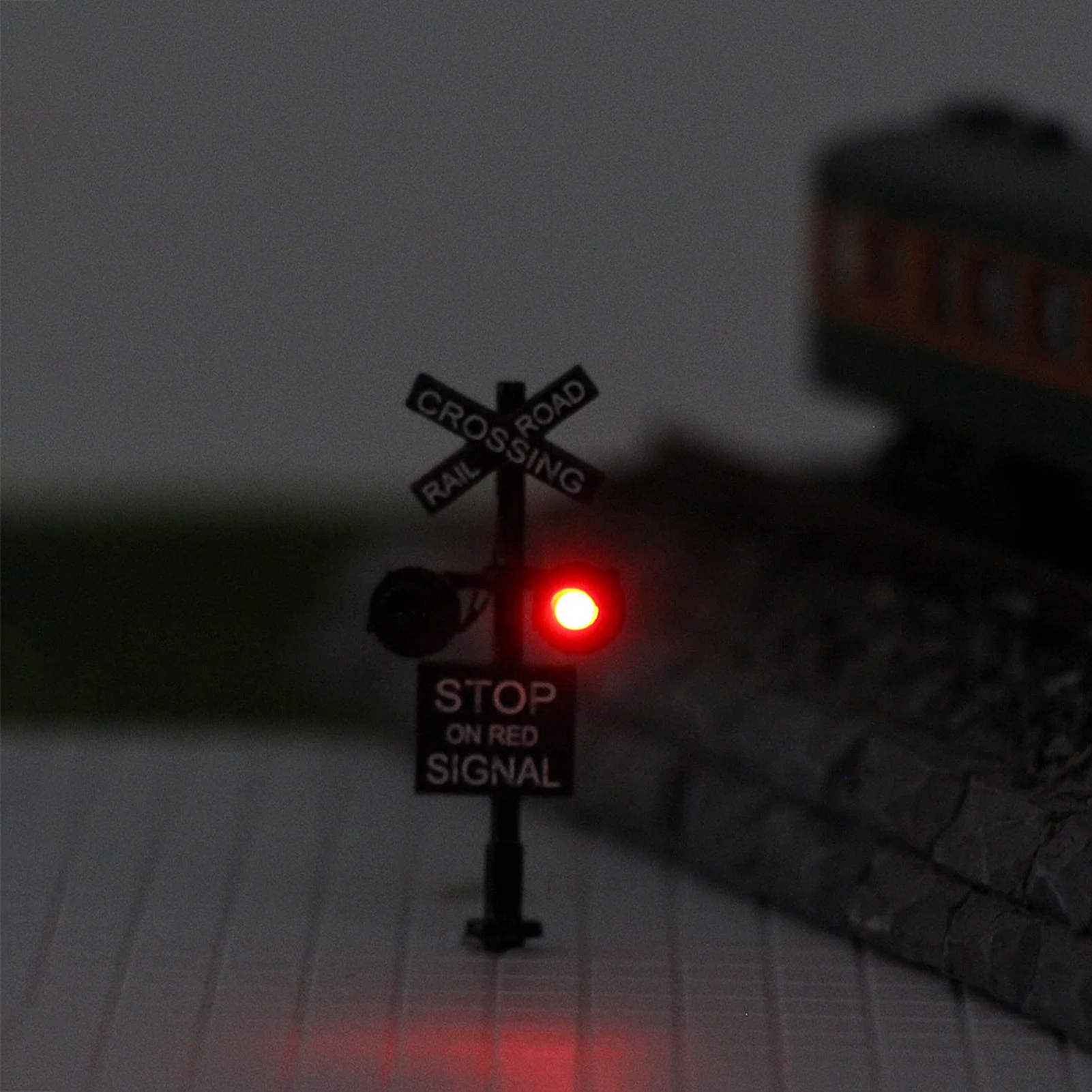 JTD1507RP Model Train N Scale 3cm 2 heads LED made + Circuit board flasher Railroad Crossing Signals 1:150 Traffic Light