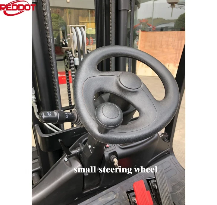 REDDOT Lithium battery operated three wheel Electric Forklift Truck with fingertip control