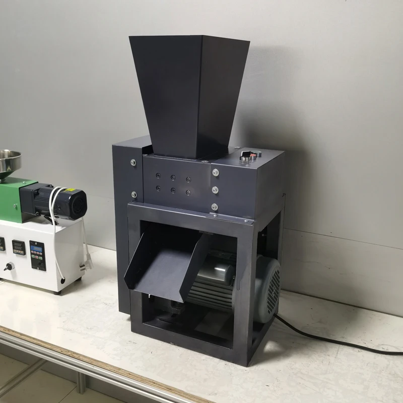 Plastic Crusher Machine Industrial Granule Powder Machine 10KG/H Capacity Plastic Crusher for Bottle Crushing PVC Shredder
