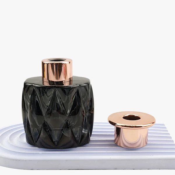 Custom logo 87ml Glass Scent Aroma Diffuser Reed Bottle Brown black Matte with Stick for Home Decor With Lid