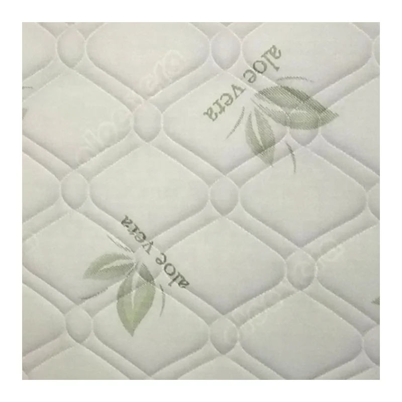 Luxurious 100% Polyester Customized King Size Light Summer Microfiber Fabric Quilt Set for Bedspread Cover