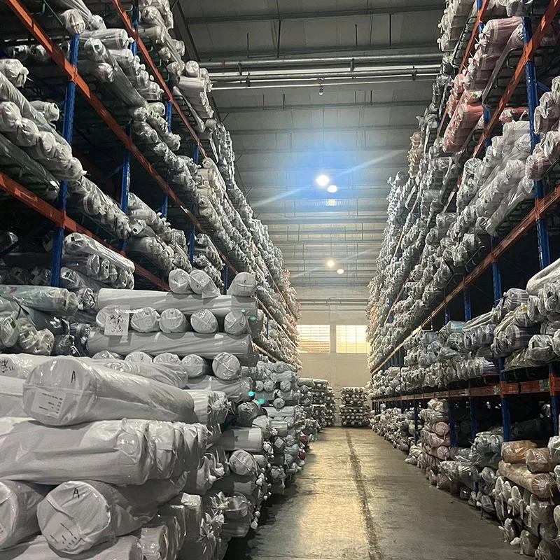 Фабричная ткань Yilong оптовая продажа саржевая полиэфирная хлопковая с большим рисунком дерева камуфляжная одежда для охоты на открытом воздухе