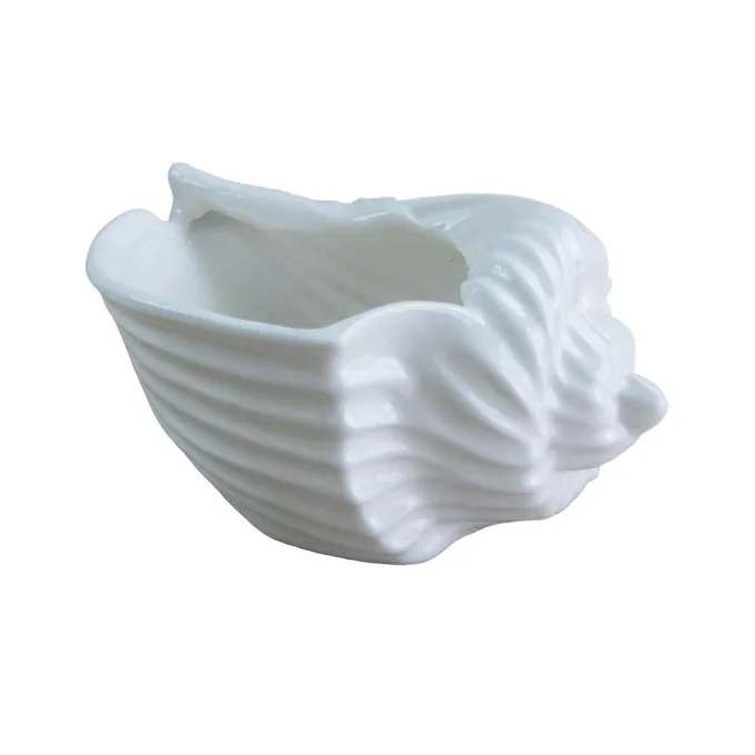 Wholesale customized shell shaped empty ceramic candle jar