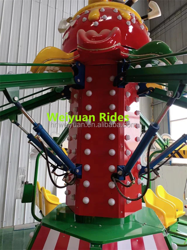 rotating bee rides5.jpg