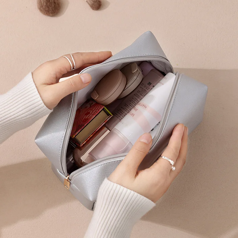 Wholesale travel cosmetic bag PU cosmetic storage bag waterproof cosmetic pouch leather toiletry travel makeup cosmetic bag