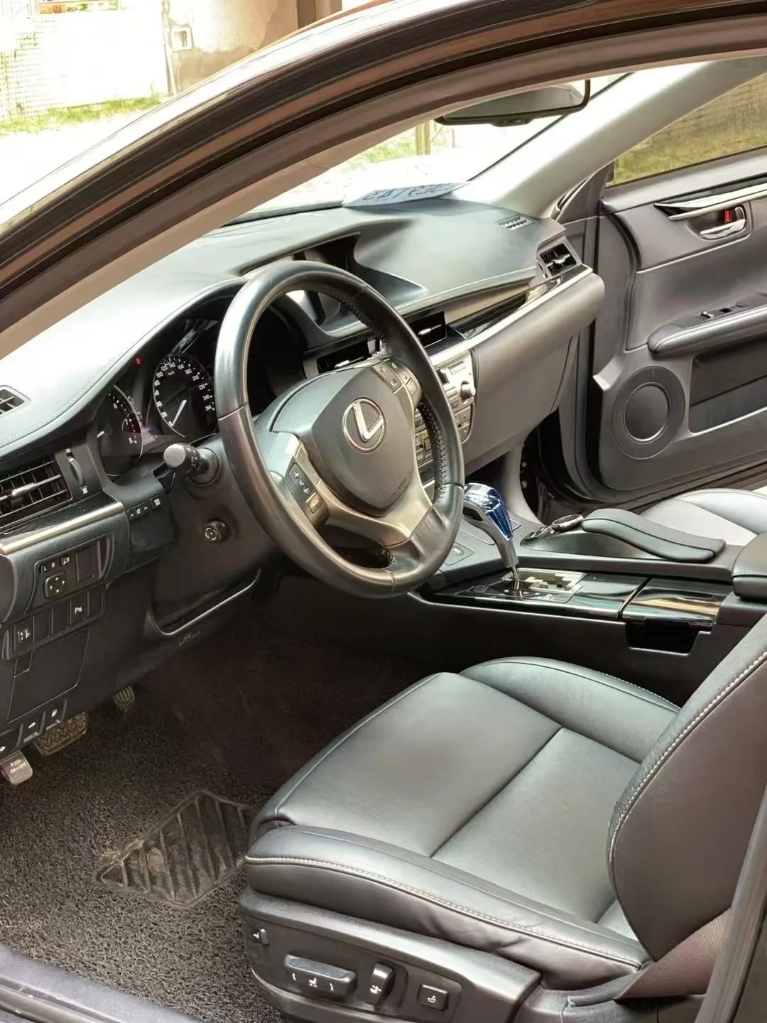 2014 Lexus LX турбо седан правое рулевое управление R18 шины кожаные сиденья FWD привод доступны бензиновые дизельные электрические гибридные варианты