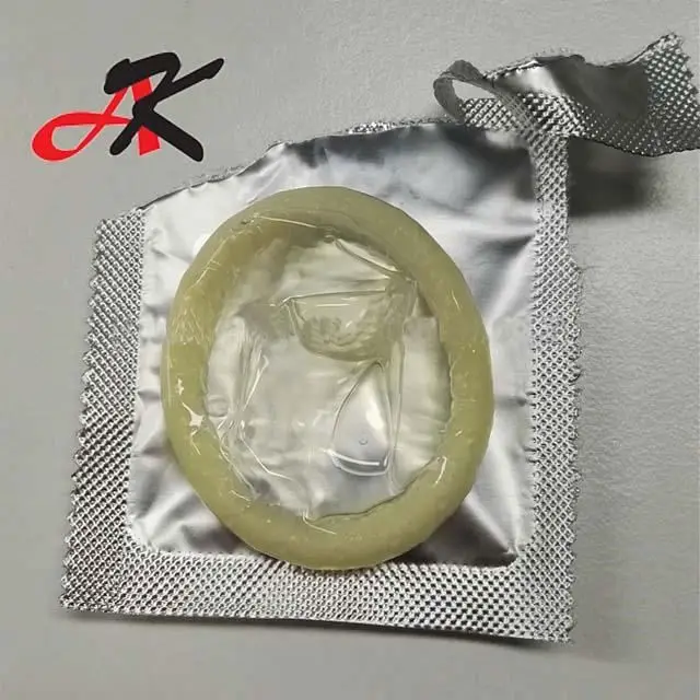 Низкая цена и горячая Распродажа натуральный латекс сексуальный презерватив