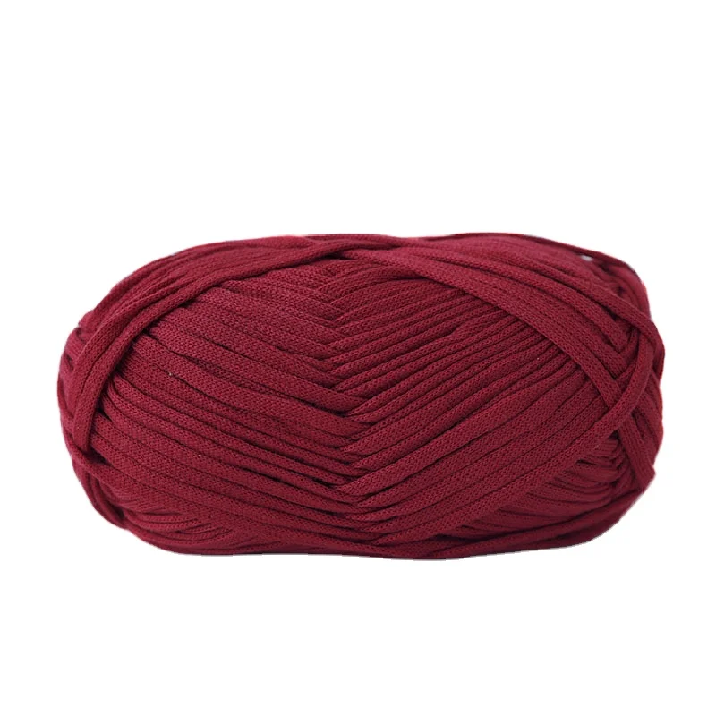 Spot wholesale 100% polyester macrame cord tshirt yarn with crochet hook 4 buyers polyester monofilament yarn