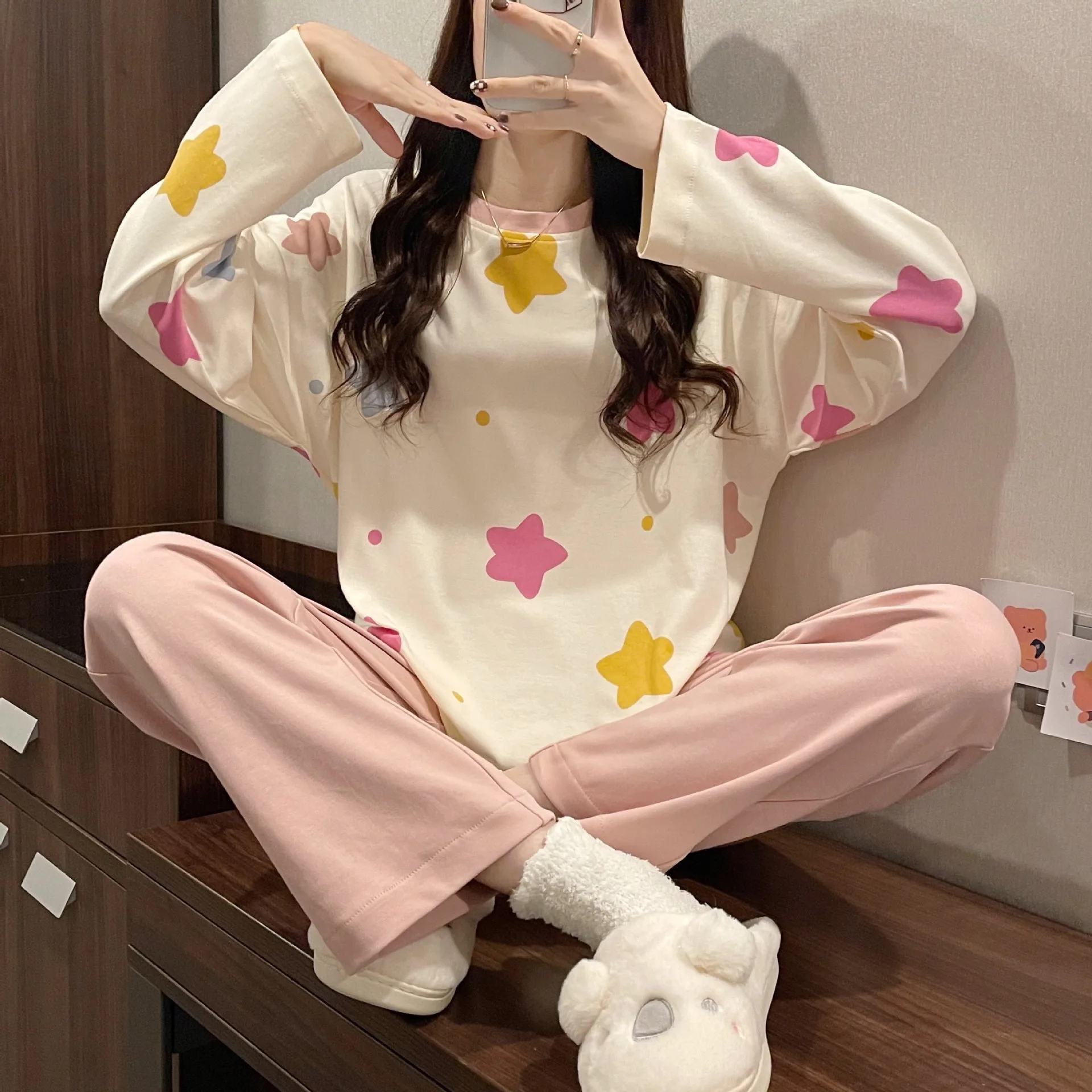 Pajamas ladies spring and autumn lovely leisure comfortable large round neck long sleeve home clothes set