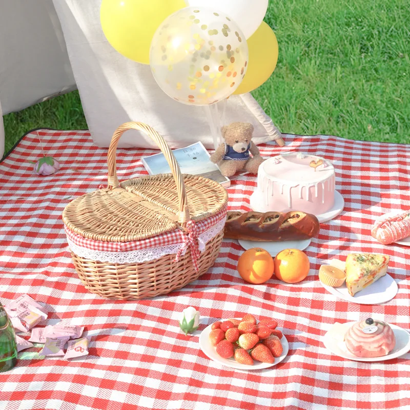 Hand-woven Natural Eco-friendly Out-of-home Use Wicker Picnic Basket