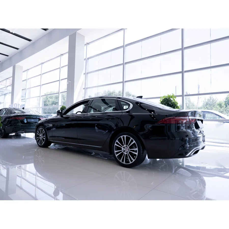 China supplier 2.0t 200 Hp L4 Body Structure 4-door 5-seat Hatchback Medium And Large Vehicle Maximum Speed 230 Km/h