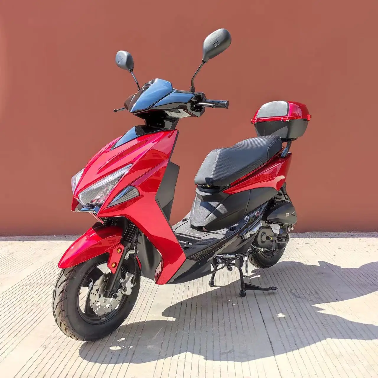 Классический 4-тактный скутер EPA EEC с хорошей адаптацией 50cc 150cc газовый мотоцикл