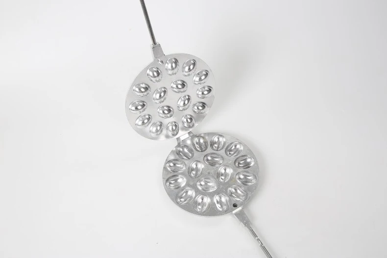 Manufacturer direct selling 16 hole cake mold Household baking mould DIY egg kitchen creative tools