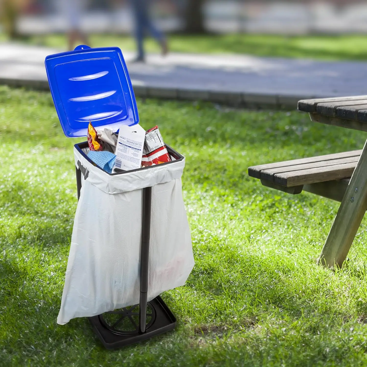 Portable Foldable Trash Can Indoor/Outdoor Use for Camping Recycling Garbage Bag Holder Tent Accessory