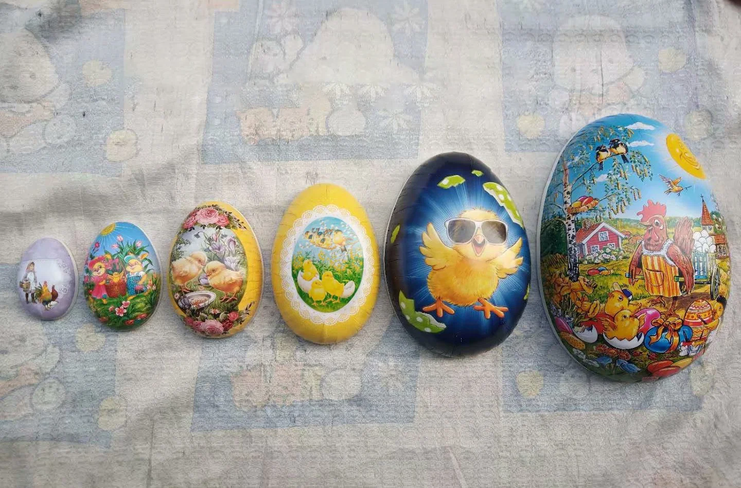 Easter Jumbo 14 Inch Open Paper Egg Mould Standing Pulp Paper Mache Eggs