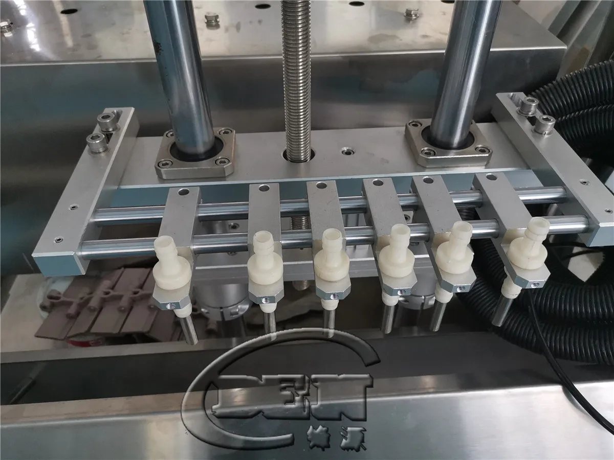 
Automatic Pneumatic sparys Bottle Alcohol Hand Clean Gel Sanitizer making machine 