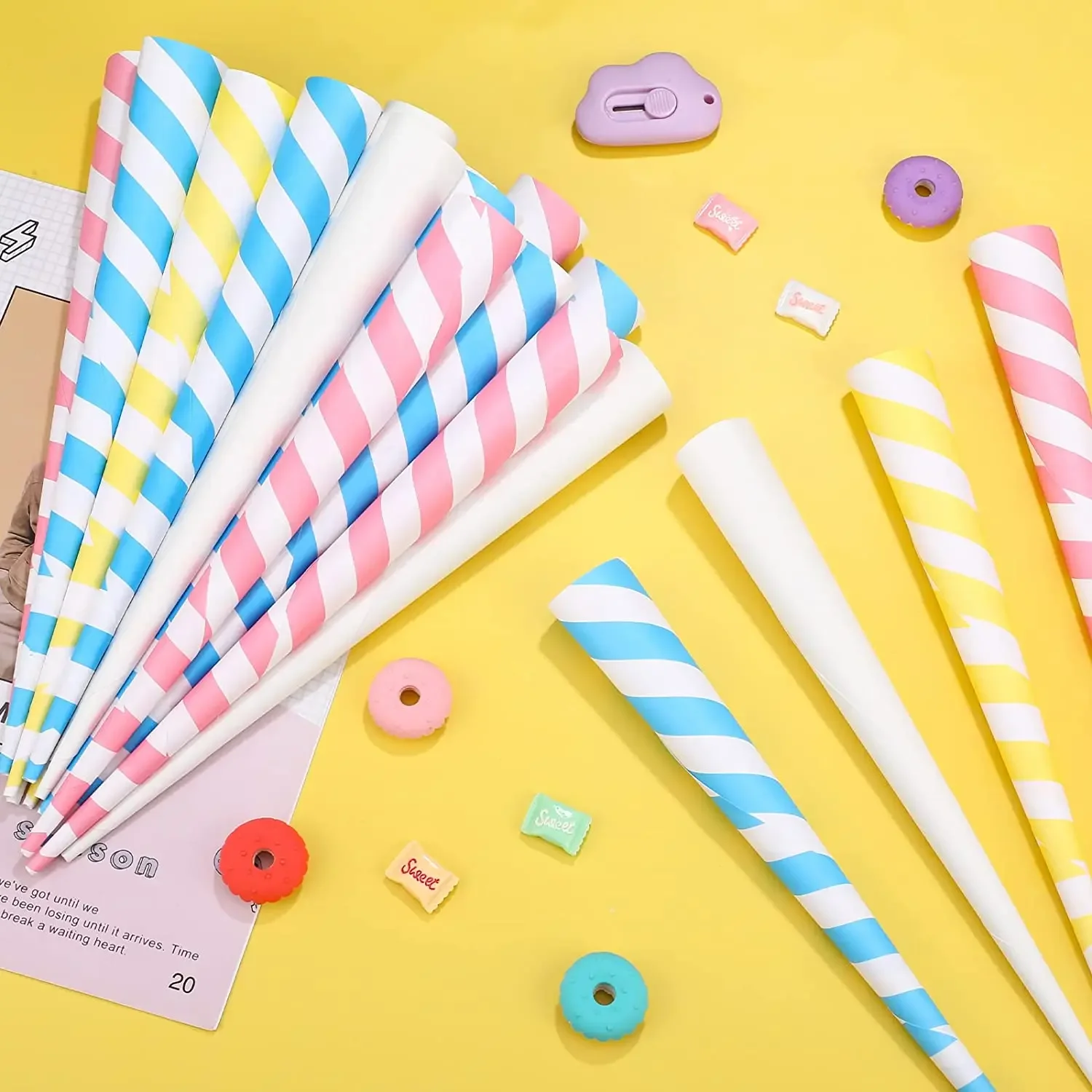 Premium Cotton Candy Cones 3000pcs/ carton  Pack - Candy Park Marshmallow Multicolor Cotton Candy Sticks
