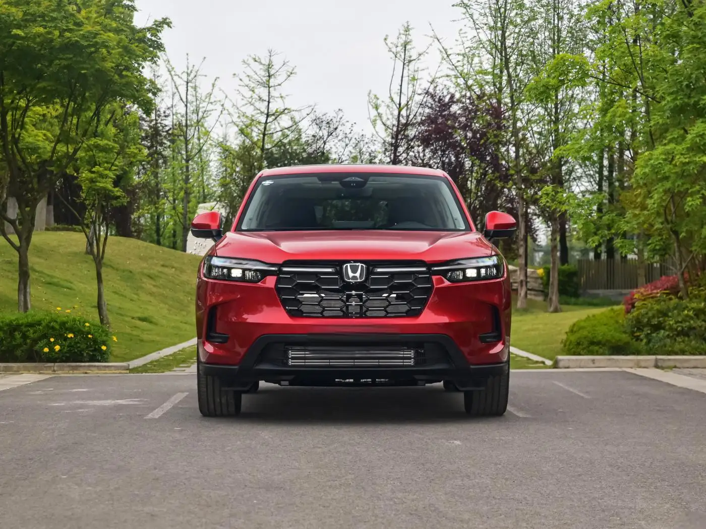 Honda HR-V Gasoline Vehicle Hot Sale Petrol FWD 1.5T 182 Horse Power Compact SUV Family Fuel Car Honda Auto for Sale