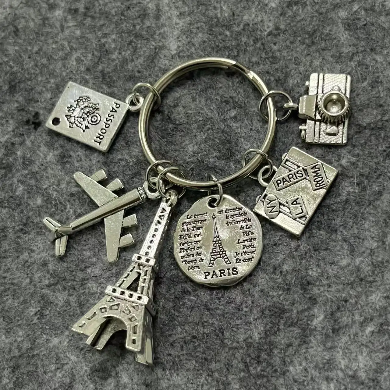Mini Eiffel Tower Suitcase Keychains Modern Camera Passport Plane Travel Paris Souvenir Keychain for Women